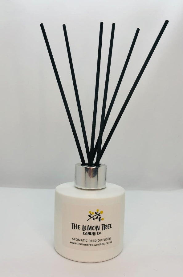 Citronella & Lemongrass Scented Diffuser, White glass Reed Diffusers