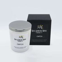 Load image into Gallery viewer, Vanilla and Honey Candle, Luxury Essential Oil Candles, Vegan Candles, handcrafted candle
